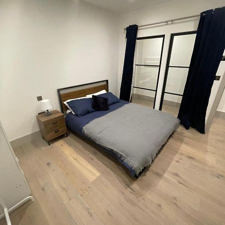 Blue Lagoon Apartment London Ngoại thất bức ảnh